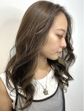 イルダバイグラッシー センター北(iluda by glassi) ベージュ外国人カラー【瀬口】