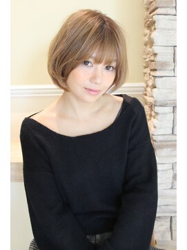 レウナ 外苑前(Reuna) 【30代40代50代】カットで決まる大人可愛いボブ