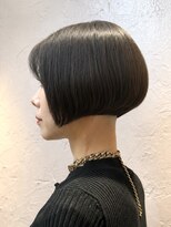 フッタ(Futta)&nbsp;新宿黒髪コンパクトショートボブ【西武新宿駅】【駅近】
