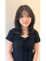 シエル ドゥ サワ(ciel de SAWA)&nbsp;レイヤーミディアム×オリーブグレージュ 顔まわりレイヤー小顔