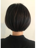 ヴェイン(VEIN)&nbsp;【VEIN】ショートヘア  黒髪ボブ ハンサム レトロボブ 大人