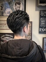 グルーマーズトウキョウ(GROOMER/S TOKYO)&nbsp;サイドパート×ローフェード【HOMME HAIR ZERO伊藤】
