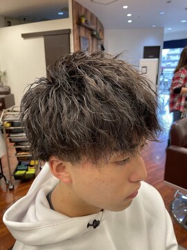 スカイフィールドヘアー(SKY FIELD HAIR) マッシュ×ツイストスパイラル