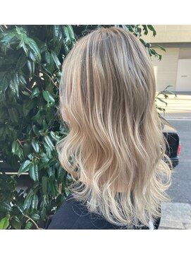 リー 京橋(Lee) 【Lee京橋】ミディアム×ハイトーンベージュ