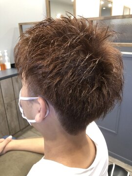 リヴァイヴ(revive) カット+カラー