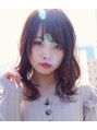 フラット(flat)&nbsp;赤みや黄色みを抑え、光を活かす透明感カラーをご体験ください♪
