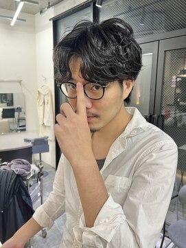 エー(a.) メンズパーマスタイル