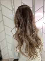 ツムグ 代官山 中目黒(TUMUGU)&nbsp;大人かわいいヘア脱白髪染めホワイトグレージュ30代40代50代