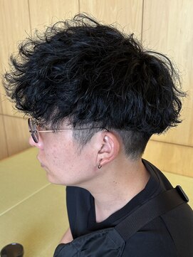 ニアウ 伊勢崎連取店(Niau) メンズマッシュパーマツイストスパイラルパーマ波巻きパーマ