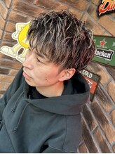 【ハイライト】カット+ハイライト+カラー+トリートメント￥17500（フェード+￥400）