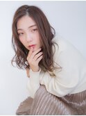 【大人女子必見】2024くびれミディ×シナモングレージュ