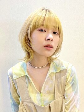 エムスラッシュ アヴェダ 自由が丘(M.SLASH AVEDA) 金髪/ウルフレイヤー/マッシュウルフ/ハイトーン