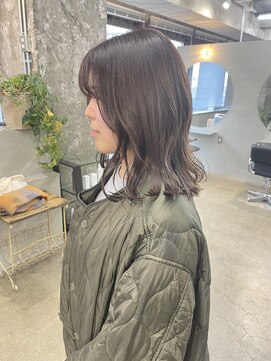 リラクオーレ 三宮 元町(LIRA CUORE) チョコレートブラウン×外ハネスタイル