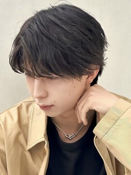 アコロン(acoron.) ニュアンス/レイヤー/スパイラル/波巻き/池袋メンズカット