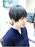 ショートボブ