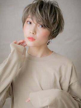 カバーヘア ブリス 志木南口駅前店(COVER HAIR bliss) ホワイトグレージュハイライトフェザーショートX志木20代30代