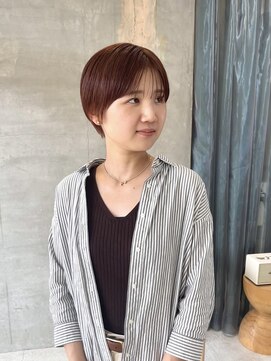 イロア(iroa) カッパーブラウンとマッシュショート