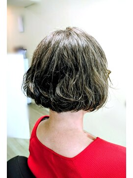 アットジャムトゥルービューティ(J@m true beauty) くせ毛を活かした*ショートボブスタイル