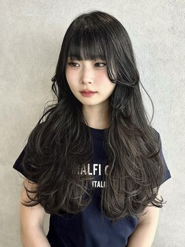 ジーナ 梅田(Zina) 顔まわり/くびれ/レイヤーカット/髪質改善/大阪/【Zina梅田】