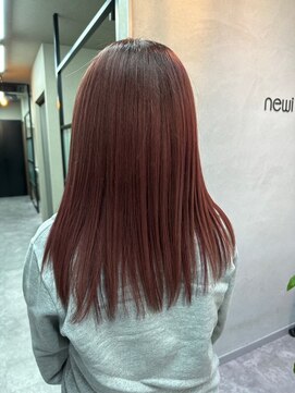 ネウィ 調布(newi) ミディアムレイヤー/ガーリーピンクカラー/くびれヘア