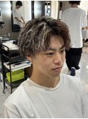 ツイストスパイラル　メッシュパーマ　ツイストパーマ　波巻き