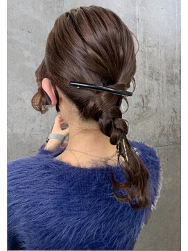 ヘアー アイス 御器所本店(HAIR ICI) 20代30代ゆるふわ♪お呼ばれ大人っぽねじり編み