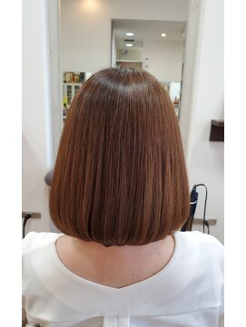 ヘアーアンドメイク ペリドット(hair&make Peridot) 前下がりボブ