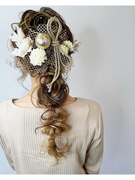 エフェクトヘアスタジオ(effect hair studio) 編みおろし