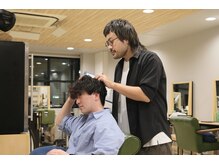 まずは丁寧なカウンセリングでお客様のご希望を伺い、【頭皮＆髪の毛】の状態を確認☆