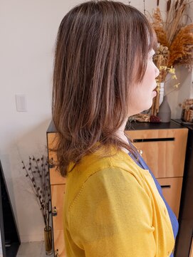 ノア(noa.) 白髪を活かせるミルクティベージュカラー