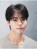 フェザーパーマセンターパートワックスなし刈り上げショート