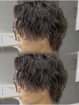 ステラ(STELLA) メンズカット/ツイストスパイラル/縦落ちパーマ/センターパート