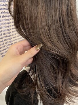 エイチ 梅田(H) タッセルボブウルフボブマッシュウルフミディアムヘアカラー