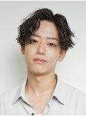 波巻きパーマ センターパート 黒髪