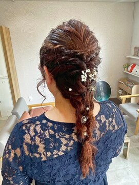 アエル 宝塚南口駅前店(aeru) 編み込み×ローポニーアレンジ【宝塚南口駅前駅】