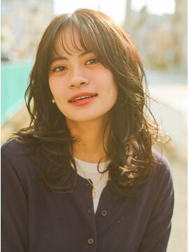 ベレッタ ネヤガワ(veretta. neyagawa) 顔周りレイヤー/透明感カラー/大人可愛い/ふんわりウェーブ/艶髪