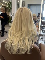 ログ オモテサンドウ(L.O.G OMOTESANDO)&nbsp;ハッシュカットバタフライレイヤーワンホンレイヤー