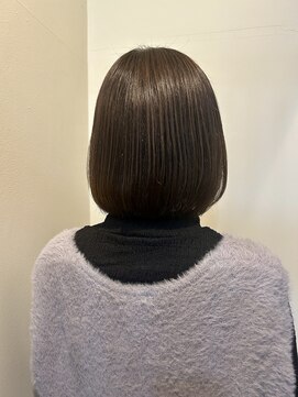 ペスカケイクリエイティブ(PESCA K-CREATIVE) グリーン系カラー×ナチュラルボブ