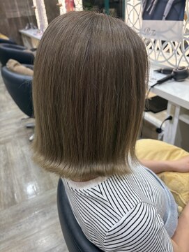 ヘアメイク サンサーラ 志度店(Hair Make SAMSARA) 透け感ミルクティーボブ