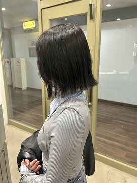 ソーイ ヘアアンドライフスタイル ショップ(SO-E HAIR&LIFESTYLE SHOP) ダークオリーブ×実習カラー