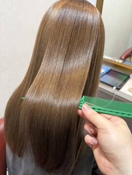 ヘアーガーデン アストレア(HAIR GARDEN ASTRAEA) 髪質改善縮毛矯正/20代/30代/40代/糟屋郡/須恵町