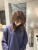 ニーイチイチ(211)&nbsp;ナチュラルベージュレイヤー/ミディアムレイヤー
