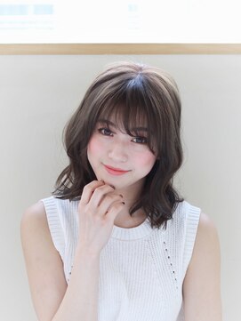 ローレン ノア(Lauren Noah) フレール