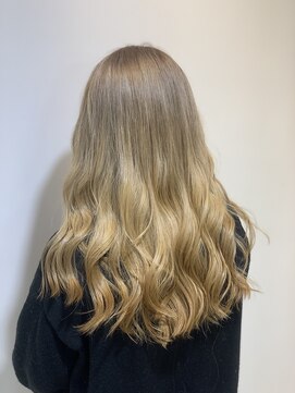 アズール 草加(azule) ミルクティーベージュグラデーションカラー