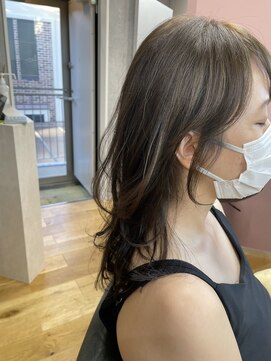 カームバイリコ 学芸大学(calm by liko) 【calm by liko owner 奏子】オリーブカラーレイヤー