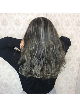 ネオヘアー 天満橋(Neo hair) ゆるふわロング