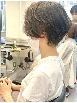 グラフ 銀座(GRAFF) パーマで簡単スタイリングショート【GRAFF銀座】