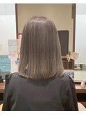 ミルクティーベージュ