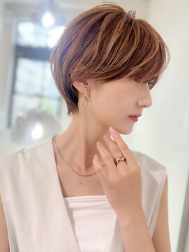 ロンドエニカ 大宮(Lond enika) 前髪パーマアッシュカラーレイヤーロンググレーベージュ[大宮]