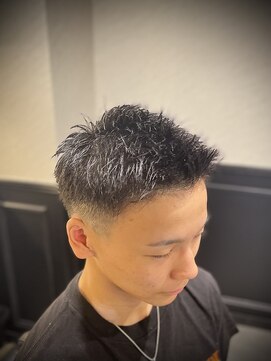 プラウド(PROUD) ビジネスショートスパイキーショートパーマツーブロック刈り上げ